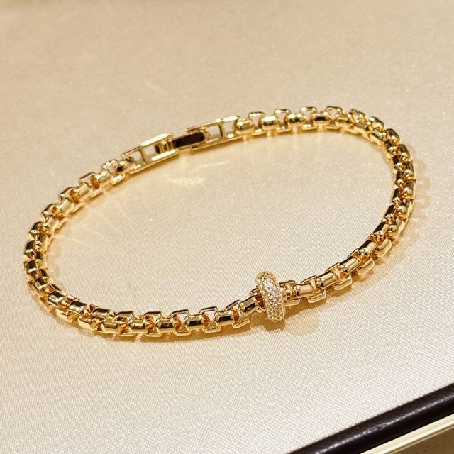 A5980 The hottest Instagram style~The cool and cool metal style Italian century-