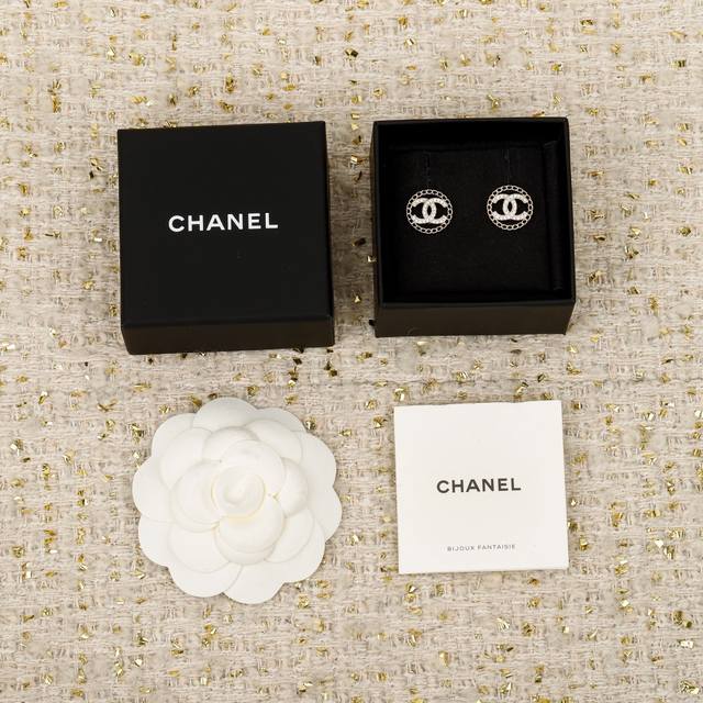 250451 Our pre-sale products will be shipped around the 8th, Zp6240! For large q