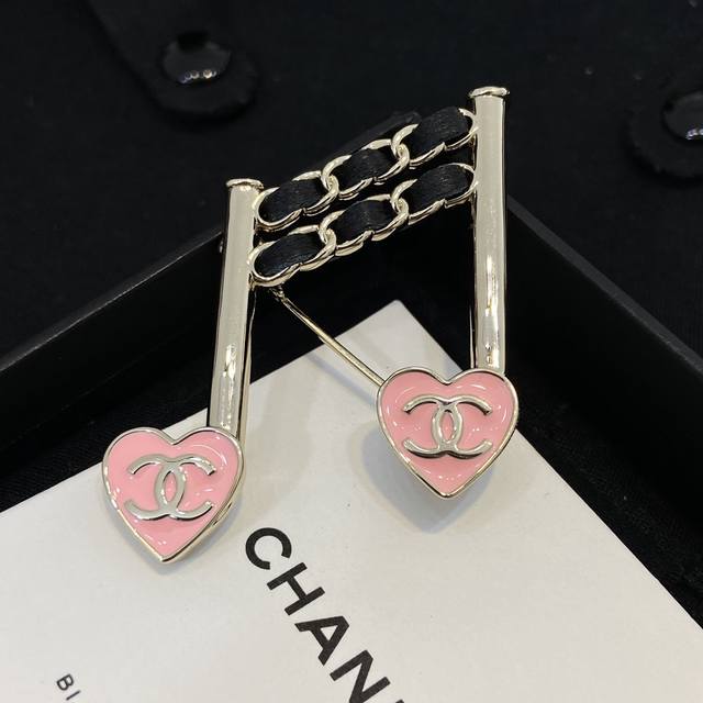 Xz0738 Ch Nel fragrant pink heart note brooch24 Handicraft Workshop series first