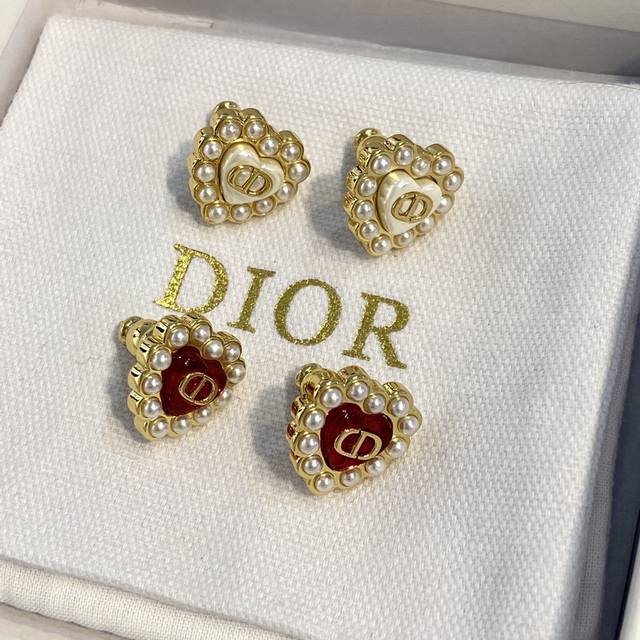 De0495 Dor Pearl Heart Earrings 25th Qixi Festival latest model! Super beautiful