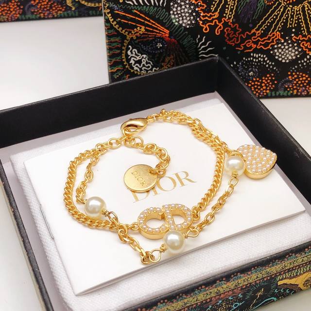 No. Dsl0183 Dio* Latest rice bead heart bracelet consistent Zp brass material