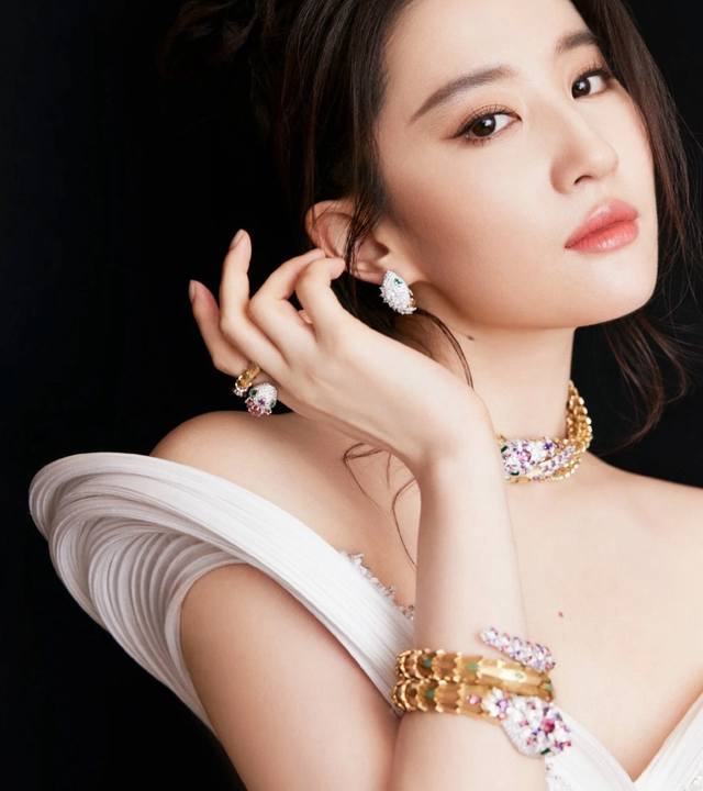 Real price sub-gold material Bulgari red diamond princess snake bracelet, fashi