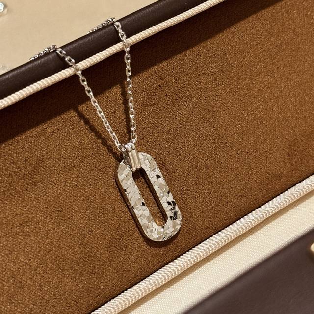 A5878 Ancient craftsmanship new Chinese style crushed ice oval hollow necklace w