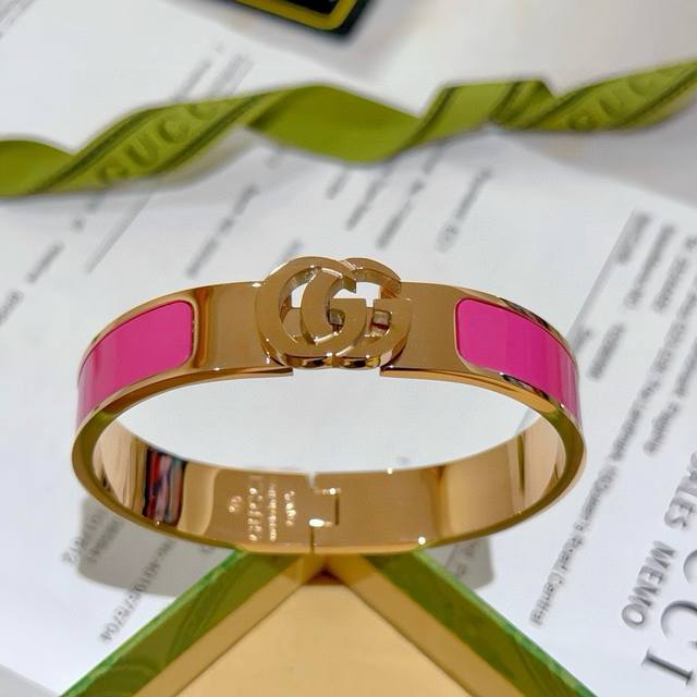 Gucci bracelets are handmade, the latest model, and a higher grade. They're also