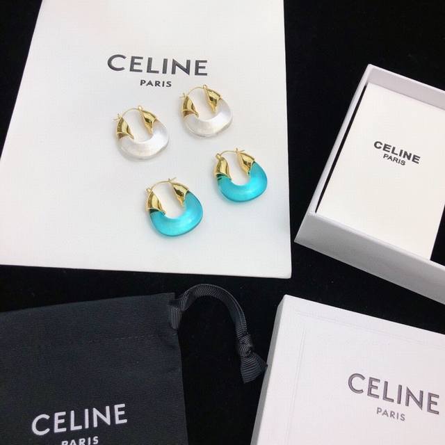 New arrival Celine Celine half-circle earrings, a new style and unique Celestin