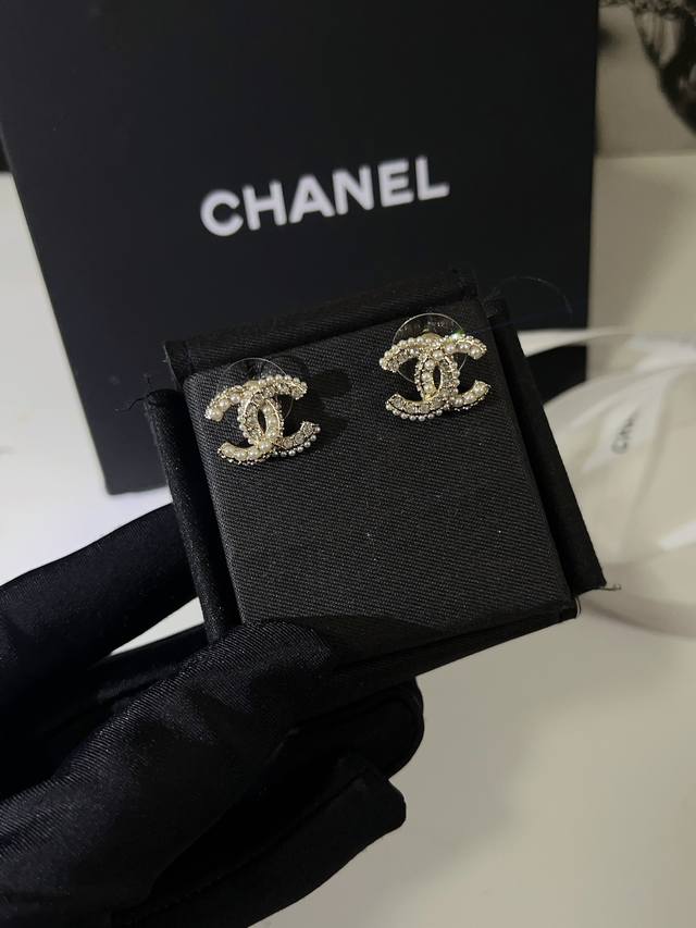 Chanel ~ Chanel 22B classic pearl rhinestone double C earrings are beautifully d