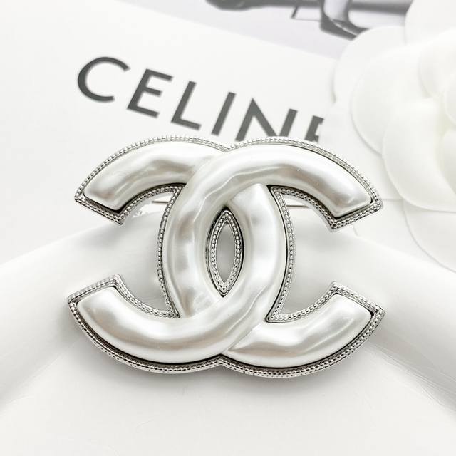 Code A754 Chanel brooch hot seller Chan 24 distressed vintage silver double C b