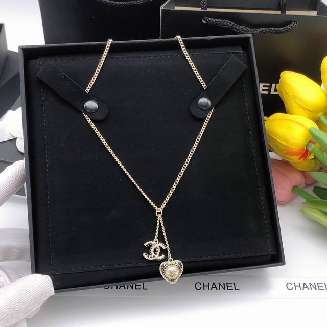 No. Xxl0041 Black Diamond No. Xxl0127 White Diamond 22B New Diamond-Packed Whit