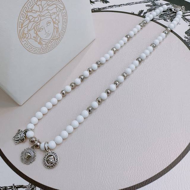 Official exquisite version Versace agate necklace, multi-element agate Thai silv