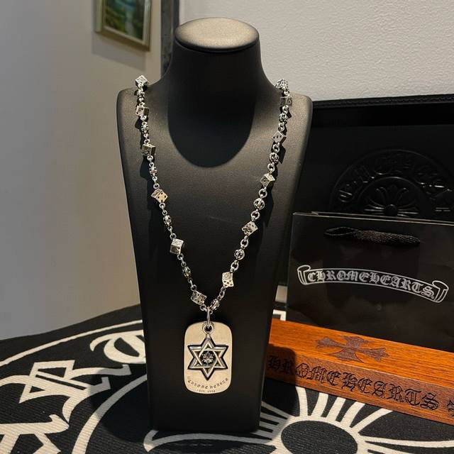 Popular on Douyin, Kuaishou, Ins and Xiaohongshu live broadcasts, new counter-q