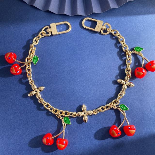 lu92 Lv Louis Vuitton Murakami Takashi series European and American style classi