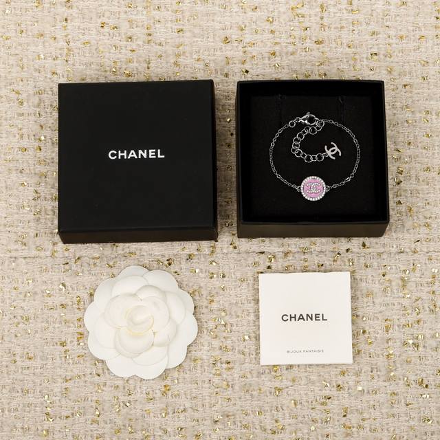 Fragrant black round enamel bracelet 25B autumn and winter new beautiful series