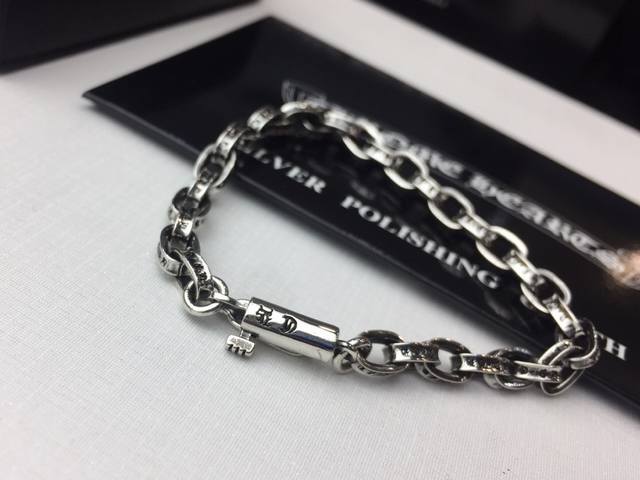 Chrome He Rts Chrome Hearts Letter Bracelet ~ Genuine mold, retro and distressed