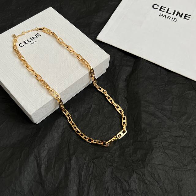 Celine necklaces have always been the benchmark of minimalist fashion. Their bol