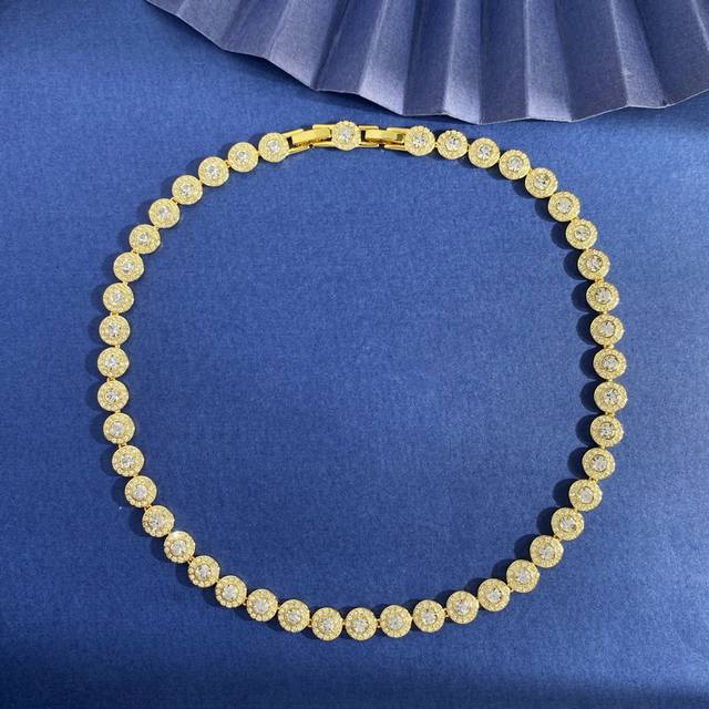 sh93 Swarovski exquisite shining fashion Instagram light luxury all-match round