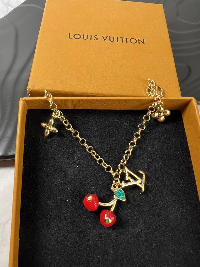 necklace, bracelet. Lv bracelet necklace