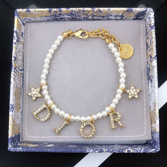 No. Dsl0114 Dio* latest model pearl letter bracelet consistent Z batch brass ma