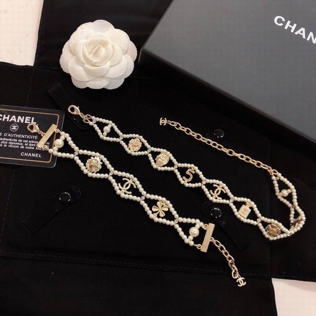 Necklaces and bracelets by Ch*Nel. A stylish Chanel Chocker. New Chanel pearl n