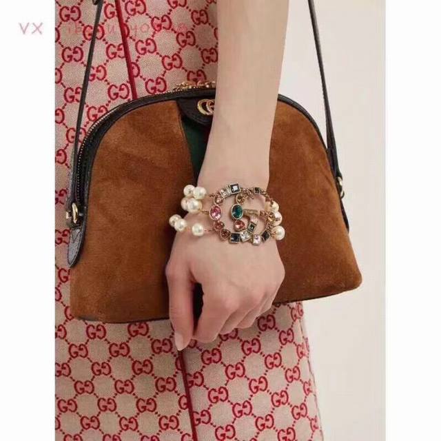 Gucci Gucci fashion colored diamond Swarovski crystal pearl bracelet is definite