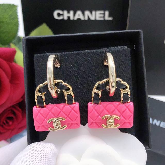 Number Xed0968 Ch*Nel Xiao Chanel double C bag earrings red, high-end quality, t