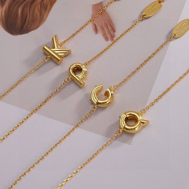 Beautiful Lv Louis Vuitton letter bracelet high-end custom original thick gold