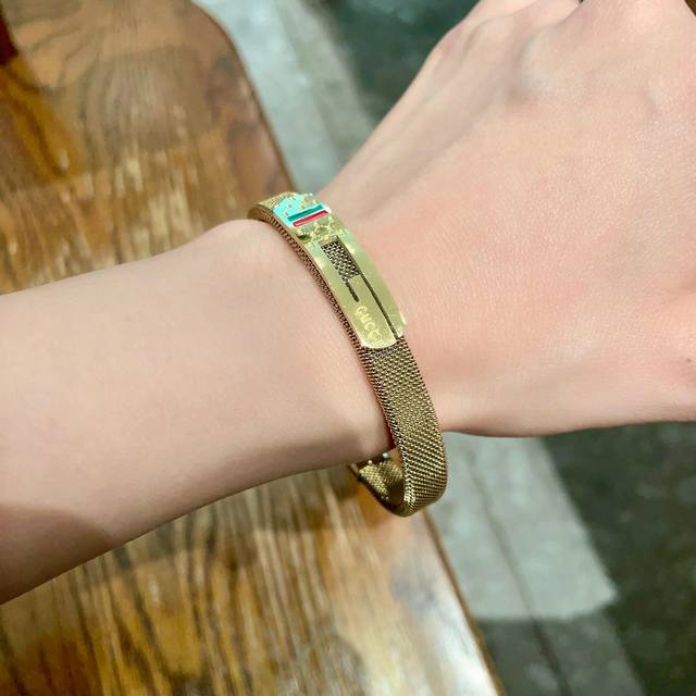 New Gucci Double G bracelet, super heavy duty, bling bling, the color combinati