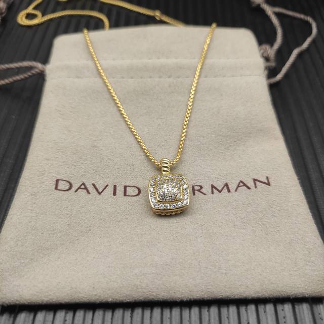 David Yurman full diamond gold square diamond necklace. Chain thickness 1.5mm, l