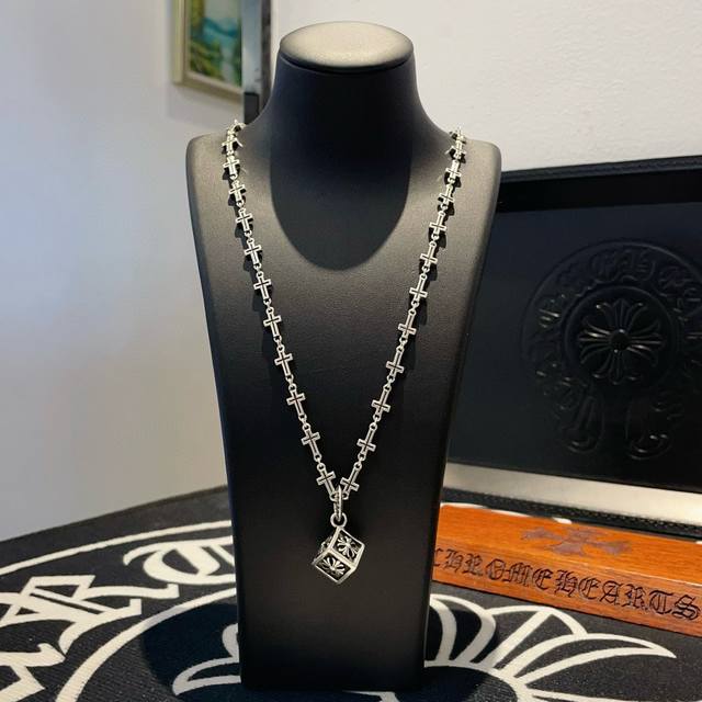 New counter quality Chrome Hearts classic retro multi-element necklace cross fl