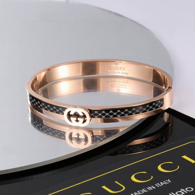 Gucci Gucci bracelets are high-end and beautiful. Because they are limited editi
