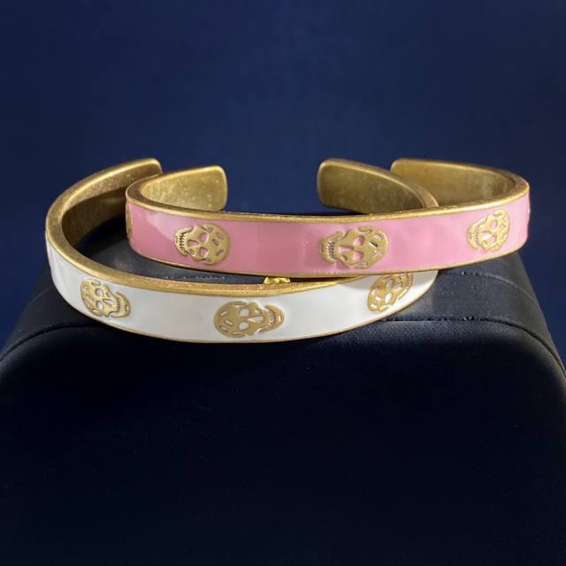 mq92 Alexander McQueen retro personality punk style old copper skull pink and wh