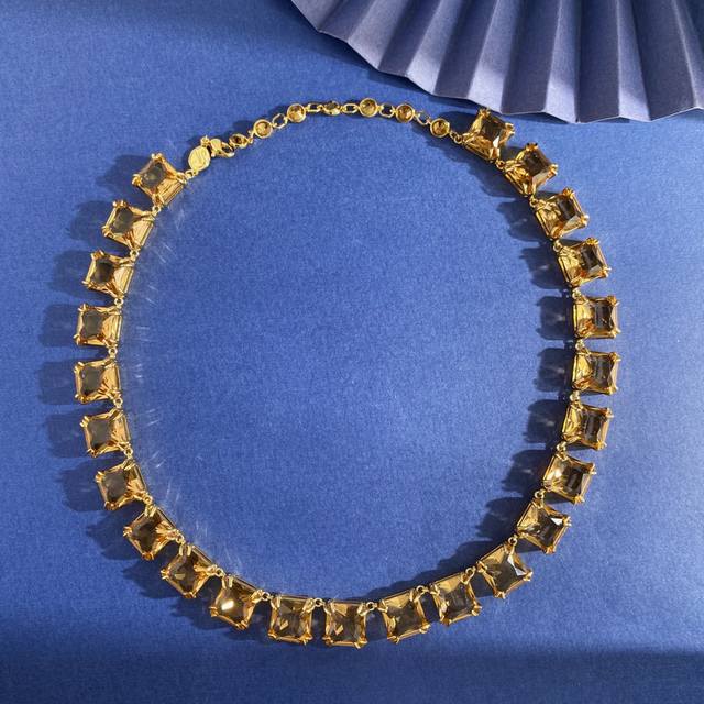 sh93 Swarovski's new European and American fashion luxury square diamond geometr