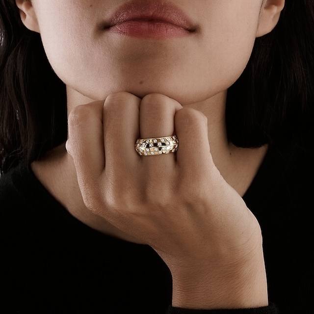 V Gold Lv Wide Checkerboard Ring Size 678. The simple, clean lines and striking