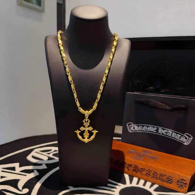 New counter quality Chrome Hearts gold retro cross necklace with concave and co