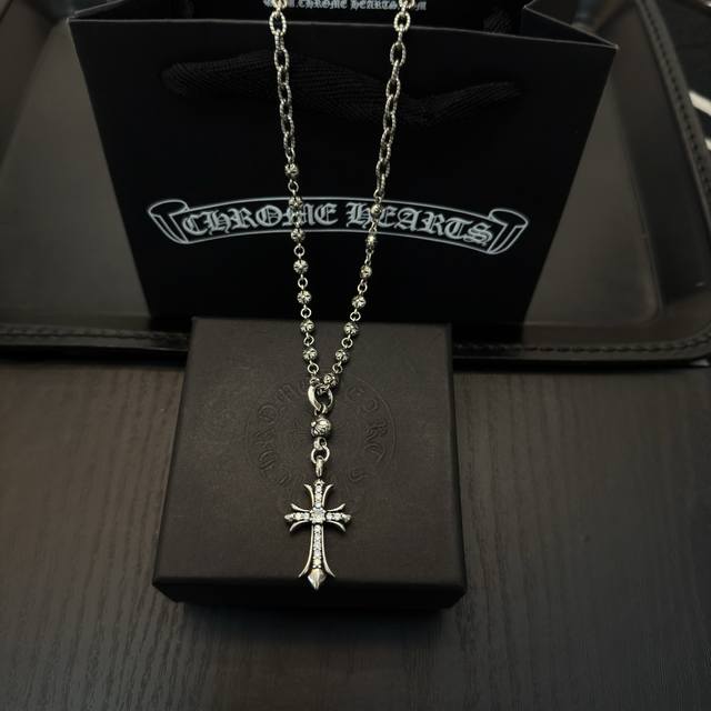 New counter quality Chrome Hearts Chrome Hearts retro cross flower ball necklac