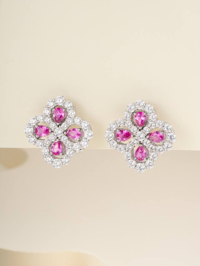 Harry Winston design, Loop earrings, colorful white material, super beautiful a