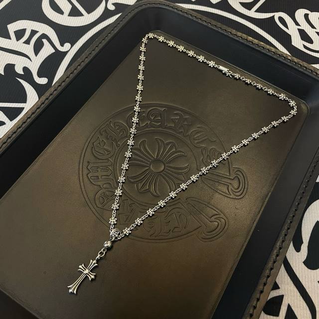 New counter quality Chrome Hearts classic retro cross flower necklace, cross co