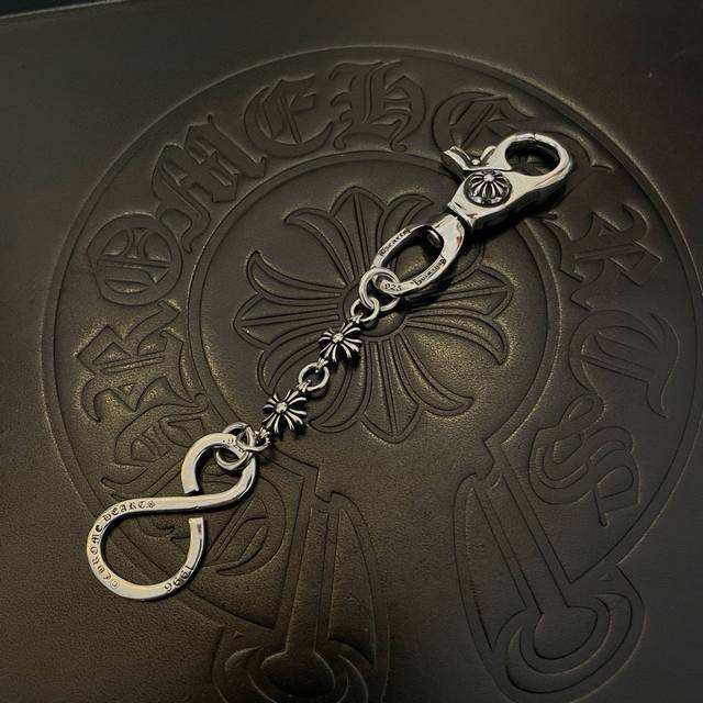 Chrome Hearts Cross Keychain Large Lobster Clasp Carving Craftsmanship High Qual