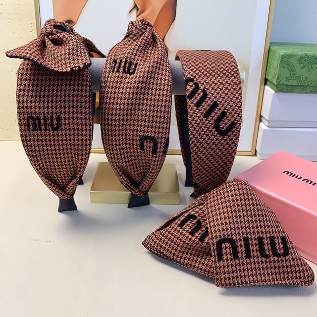 miumiu Miu Miu Miumiu headband Houndstooth flocking light luxury style headband