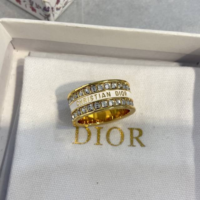 Dj0193 Dor Diamond Enamel Ring The hottest summer collection of 2025 is so gentl