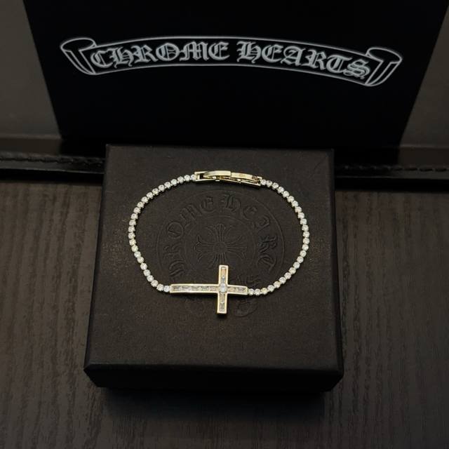 New counter quality Chrome Hearts full diamond cross flower bracelet with conca