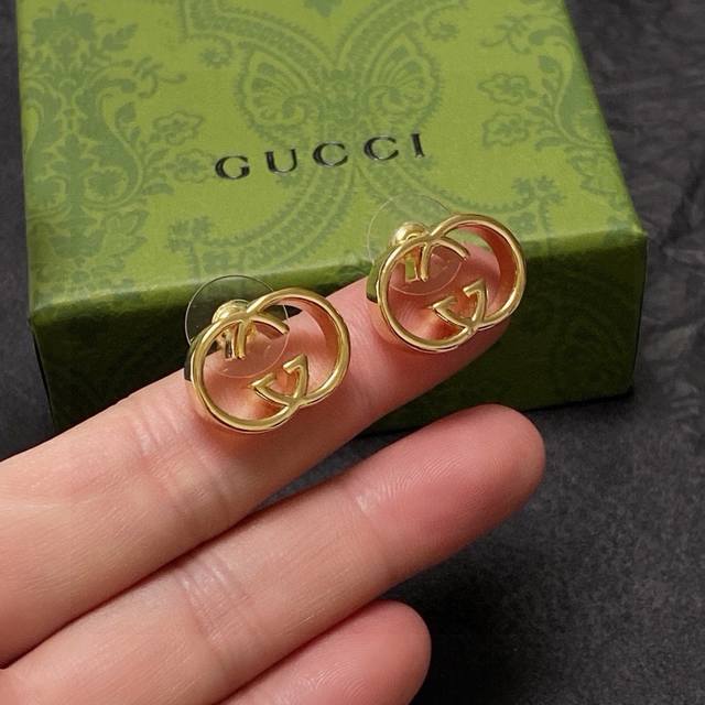 Real shot of Gucci Gucci high-end spot supply Gucci double G pearl earrings, hig