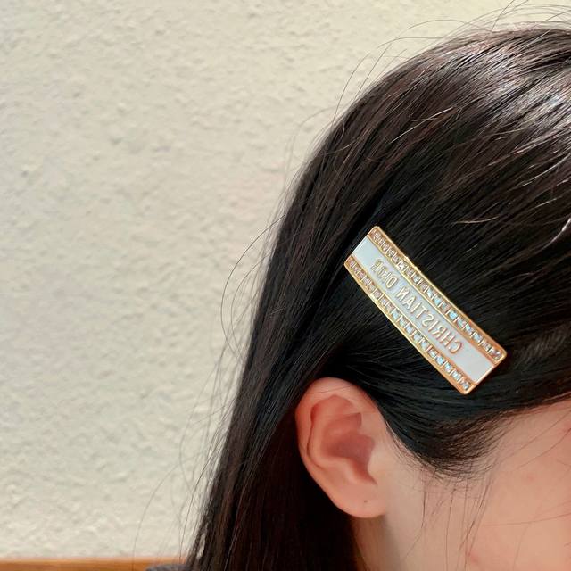 Dior Dior Star Hairpin New Counter Release, Beautiful and Romantic, A Must-Have