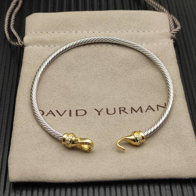 David Yurman 3mm gold hook bracelet with diamonds