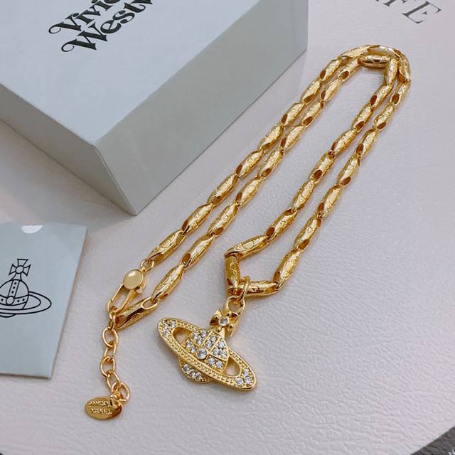 High-quality classic large Saturn necklace, unisex, 60cm Vivienne Westwood Satur