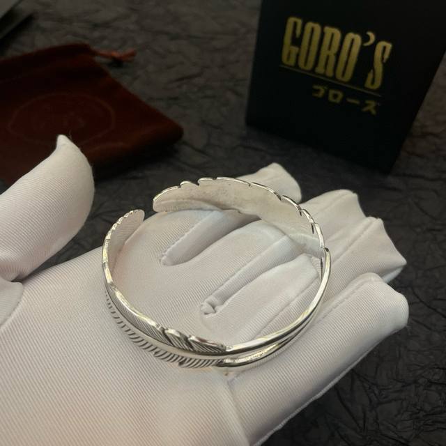 New arrival! Goro's Takahashi Goro Feather Open Bracelet. This premium version