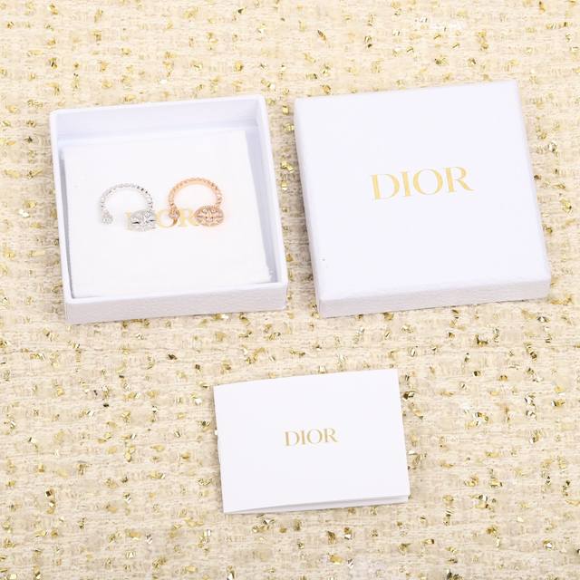 206398 We offer a compass open ring, customizable with 18K real gold and diamond