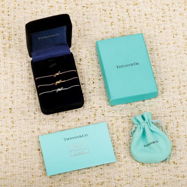 250415 We offer Knot bracelets, which can be custom-made with real gold and diam