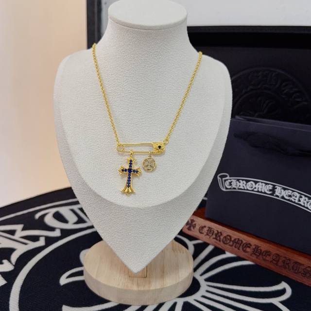 New counter quality Chrome Hearts classic retro brooch necklace with concave an