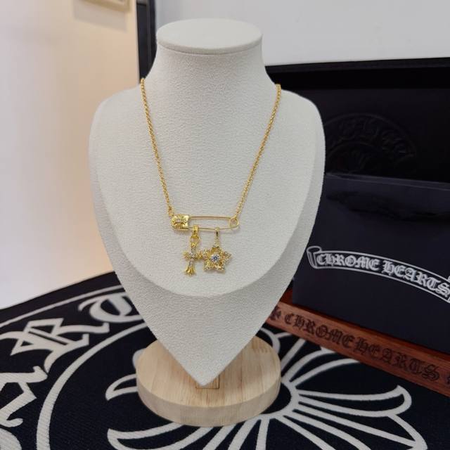 New counter quality Chrome Hearts classic brooch necklace with concave and conv