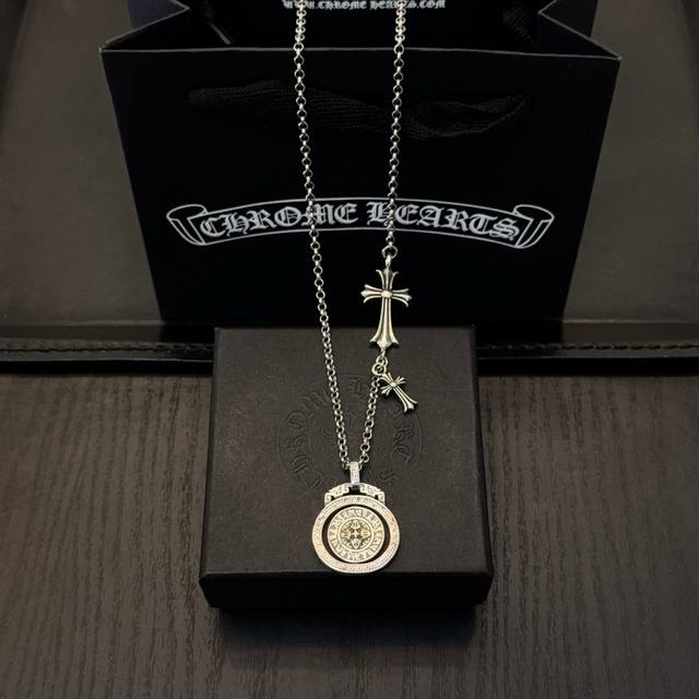 New counter quality Chrome Hearts classic retro cross necklace with concave and